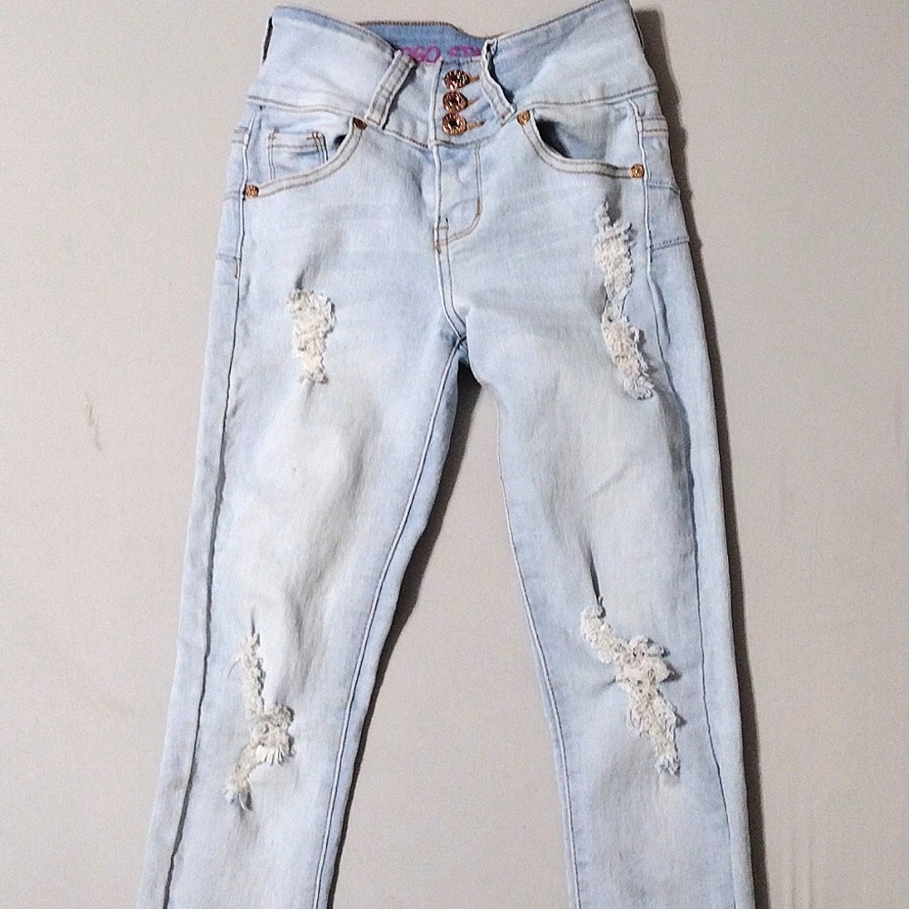 Girls ripped, skinny jeans